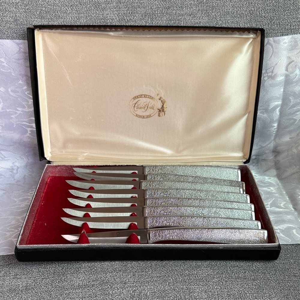 Carvel Hall Stainless Steak knives